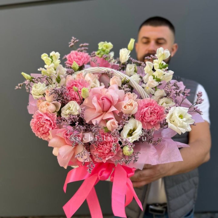Цветочная корзина №1 в Кемерово
