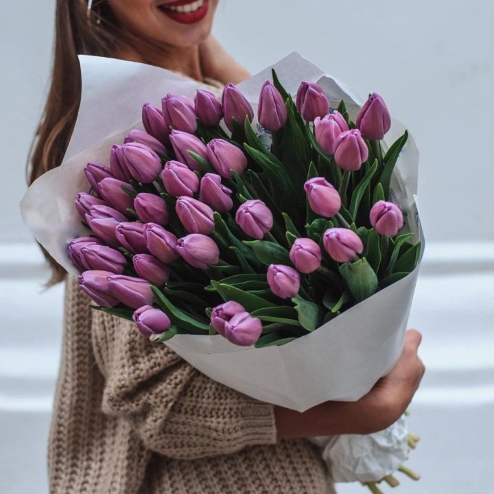 39 сиреневых тюльпанов в Кемерово