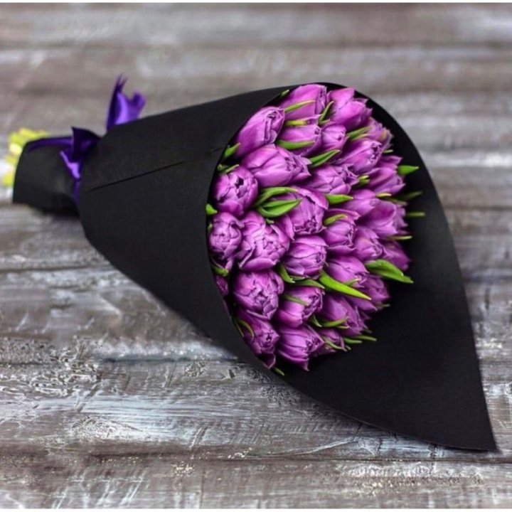 Пионовидные тюльпаны блэк в Кемерово